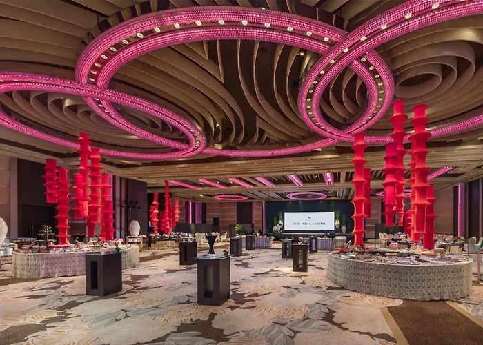 Hotel The 5*