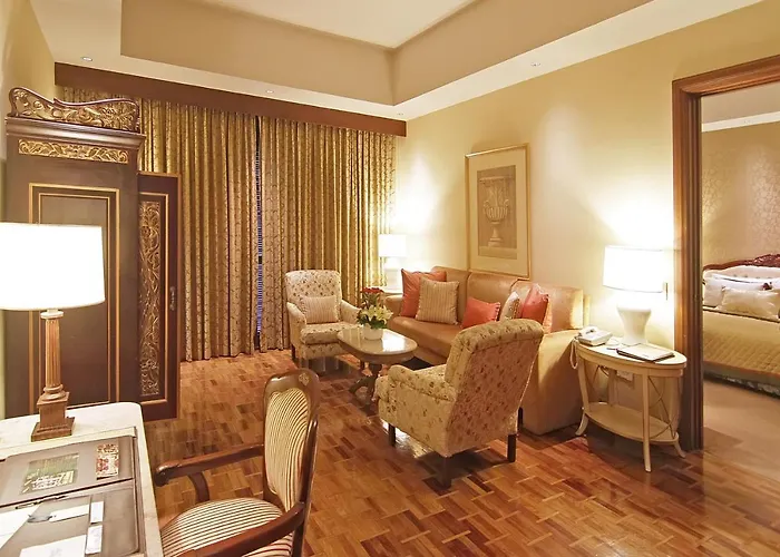 The 5* Manila